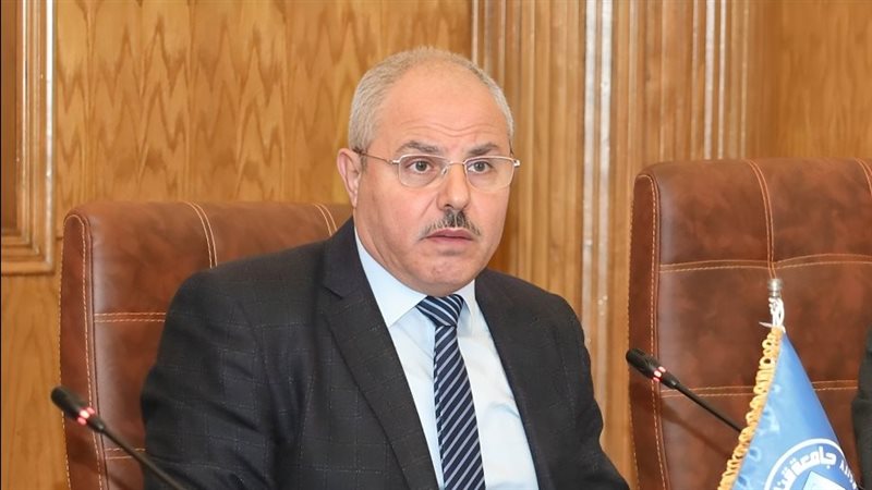 الدكتور ناصر مندور