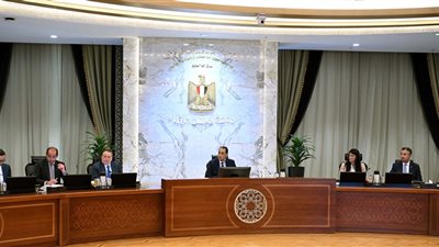 مدبولي يراجع خطة إنعاش الاقتصاد، ومؤشرات إيجابية للتضخم والاستثمار