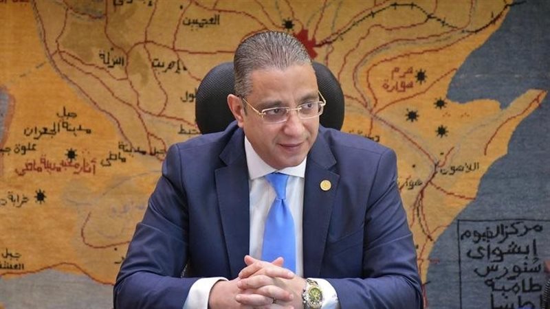 الدكتور أحمد الأنصاري