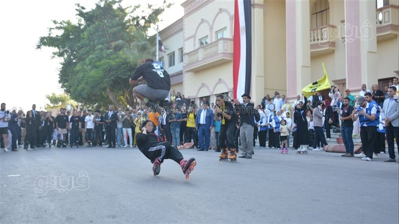 جانب من العروض، فيتو