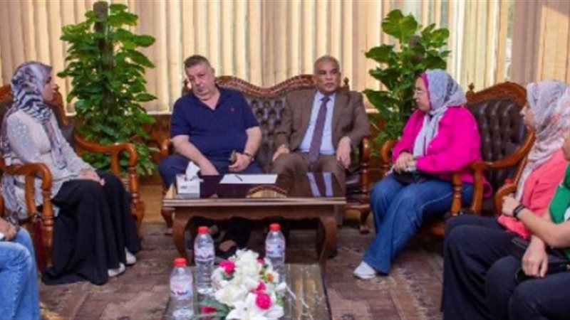سبب استقالة نائبات