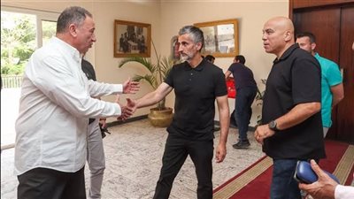 بعد قرار اتحاد الكرة بتقديم رخص التدريب، الأهلي أول الأندية حصولا على كارنيهات جهازه الفني
