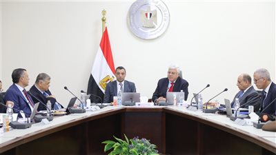  أشرف حاتم رئيسًا لمجلس أمناء جامعة الجلالة الأهلية وعيسى نائبًا 