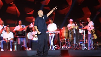 تامر عاشور يحيي حفلا غنائيا بمراسي في هذا الموعد 