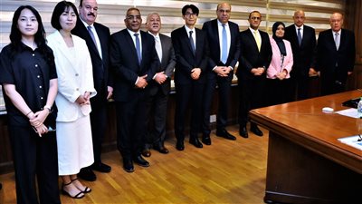 وزير الطيران يستعرض مع وفد مطار إنتشون الكوري فرص تعزيز الشراكات الدولية