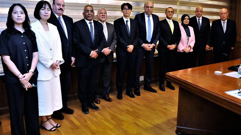 وزير الطيران المدني
