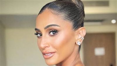 تعرف على رد فعل دينا الشربيني بعد بيان انفصال كريم محمود عبد العزيز عن زوجته 