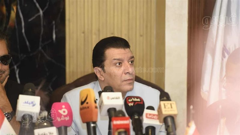 مصطفي كامل