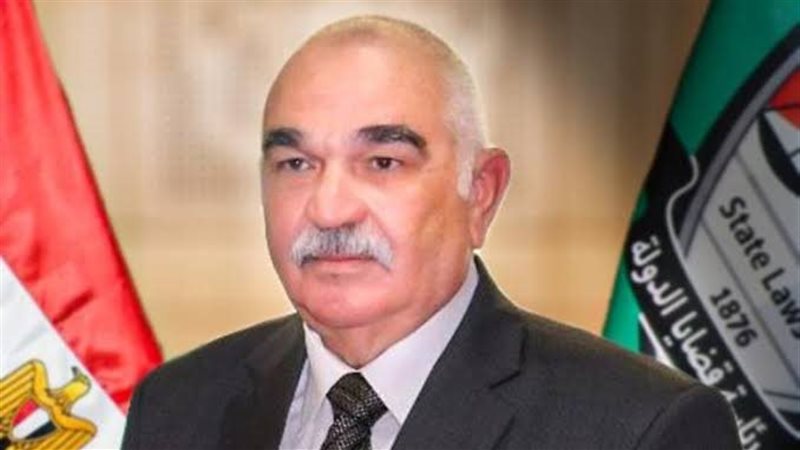لمستشار الدكتور حسين