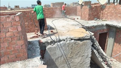 محافظ الجيزة: إزالة 6 أبراج مخالفة بمنطقة اللبيني بالهرم 