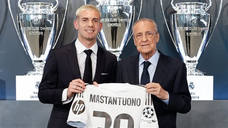 لاعب ريال مدريد 