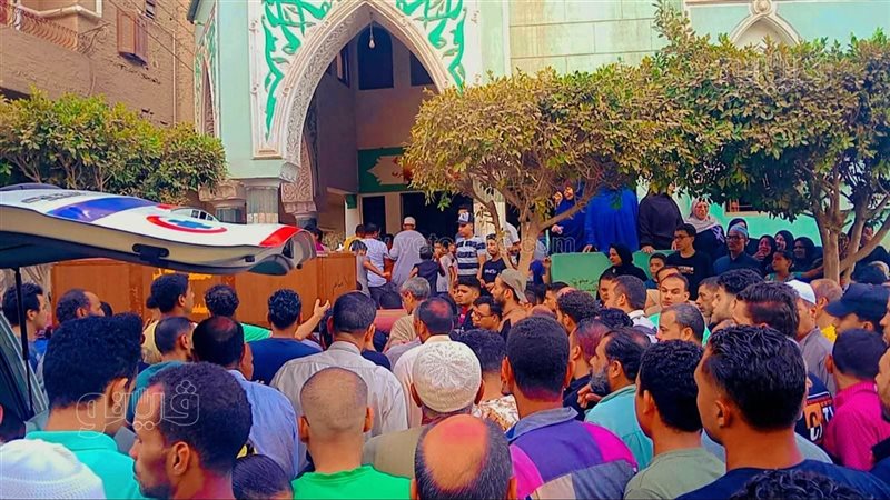 الراهبين تودّع شابها