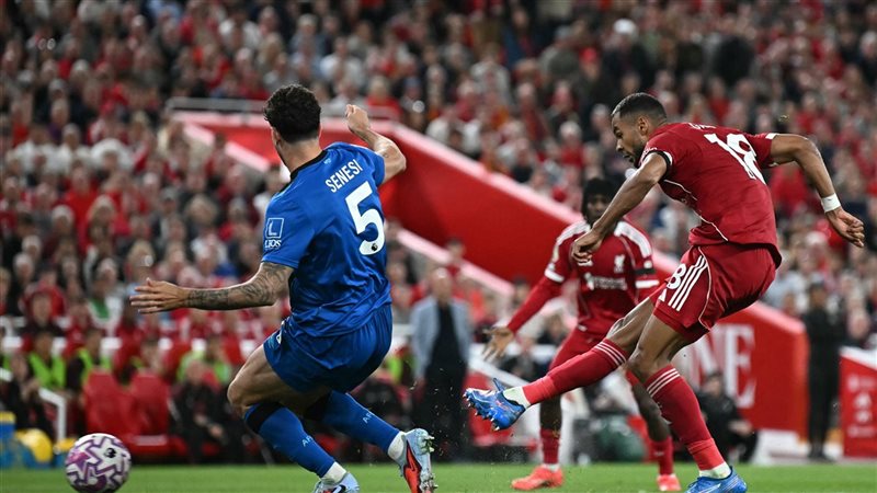 ليفربول،فيتو