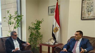 التمثيل التجاري والمجلس التصديري للملابس يضعان خطة لتعزيز الصادرات