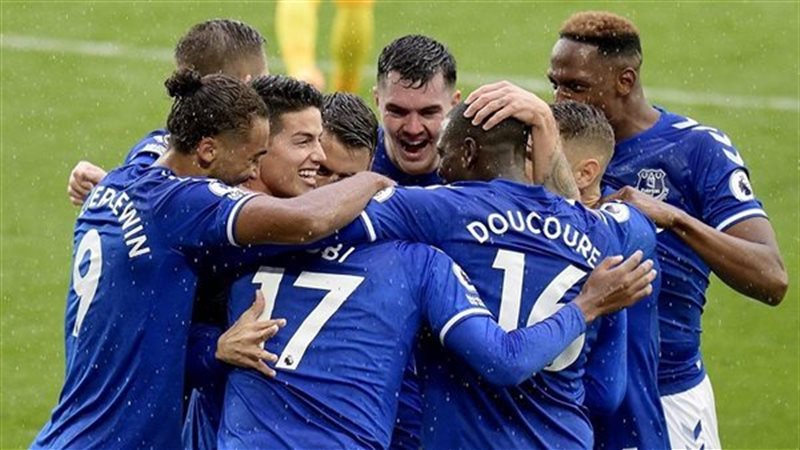إيفرتون، فيتو