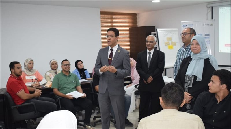 رئيس جامعة بنها،