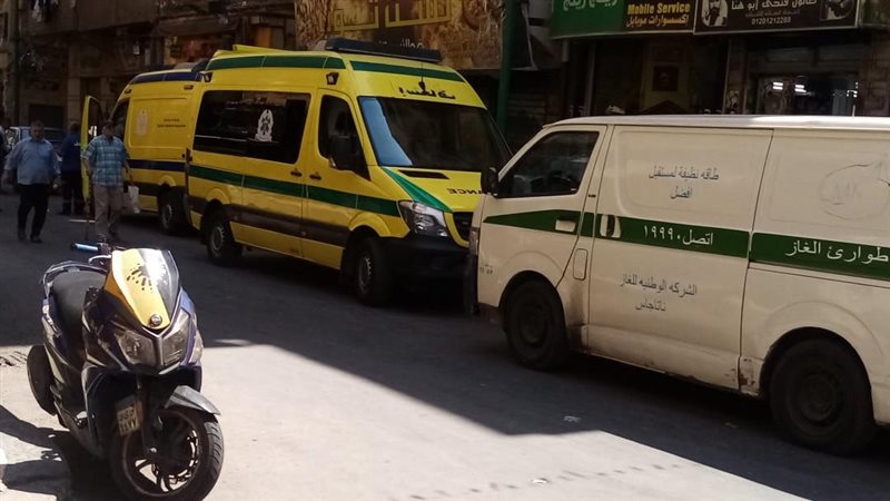 انهيار أجزاء من عقار