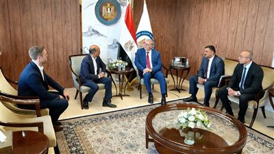 البترول تستعد لتنفيذ مسح جيولوجي كامل للمناطق التعدينية في مصر 