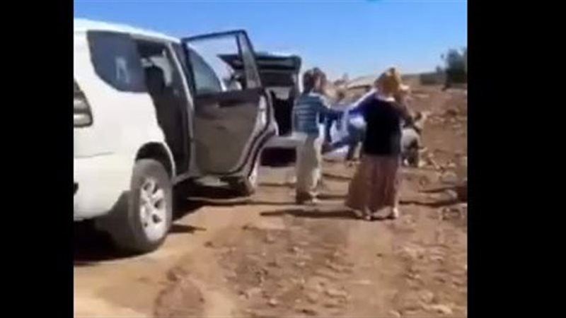 مستوطنون يقيمون بؤر