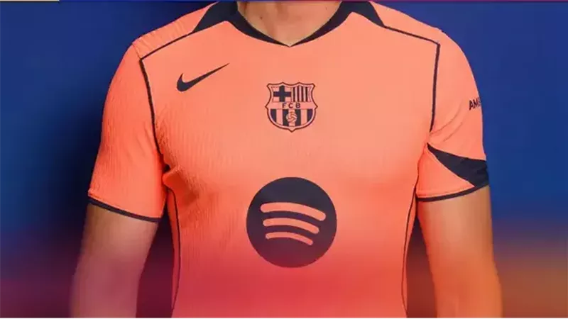 قميص برشلونة الثالث،