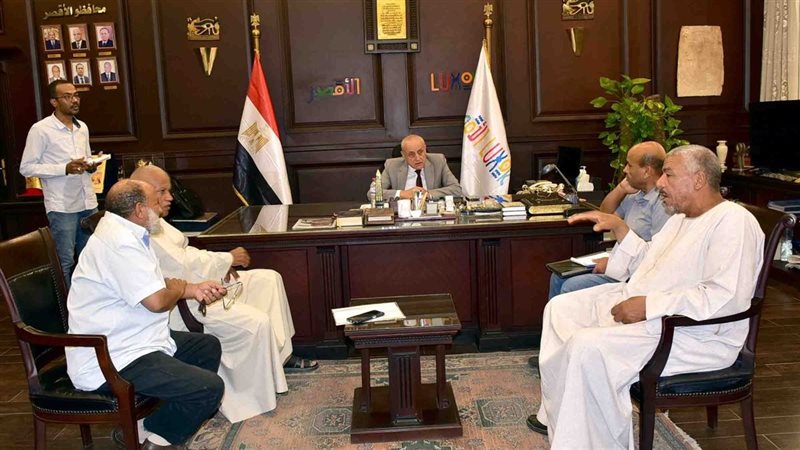 أثناء اللقاء 