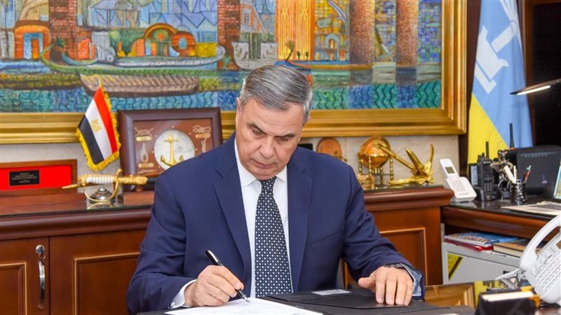 محافظ الإسكندرية