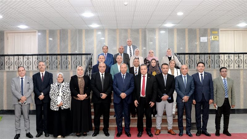 جامعة المنصورة، فيتو
