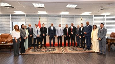 أشرف صبحي يلتقي مجلس إدارة اتحاد شباب المصريين بالخارج