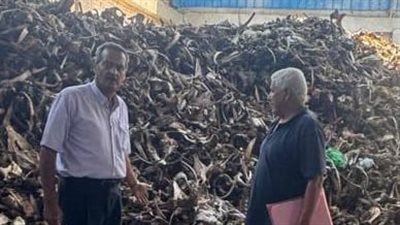 ضبط مصنع أعلاف حيوانية ملوثة في الشرقية