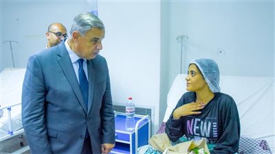 محافظ الإسكندرية يزور مصابي حادث غرق شاطئ أبو تلات بمستشفى العامرية العام (فيديو وصور)