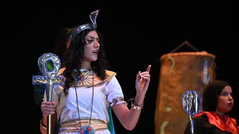 عرض مركب الشمس 