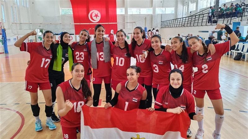 منتخب الناشئات للكرة