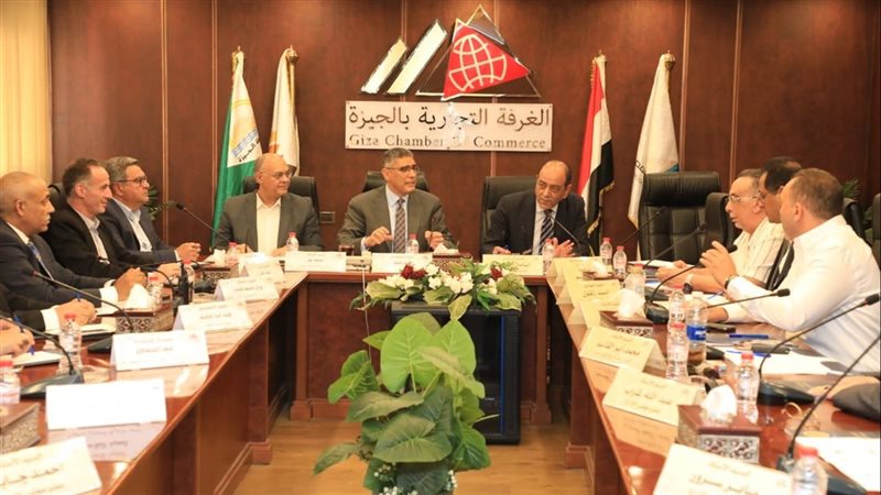 اجتماع محافظ الجيزة