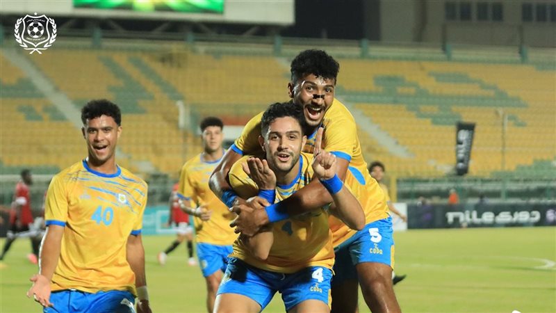 الإسماعيلي، فيتو