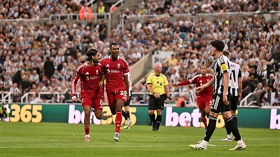 ليفربول يخطف فوزا قاتلا من نيوكاسل 3-2 في الدوري الإنجليزي (صور)