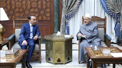 كازاخستان تجدِّد دعوتها لشيخ الأزهر للمشاركة في قمَّة زعماء الأديان