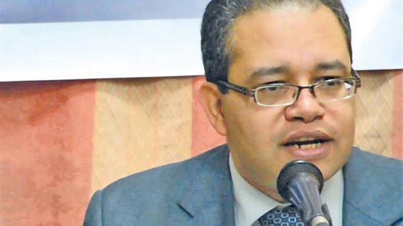 د.حسام عقل، فيتو