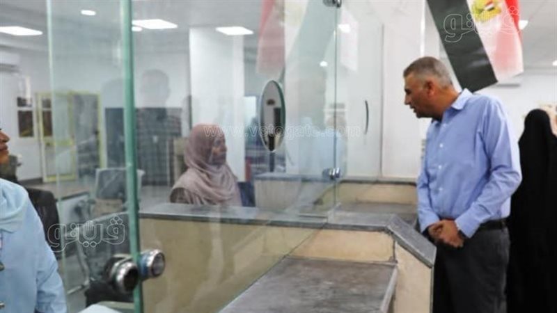 محافظ أسوان يتابع