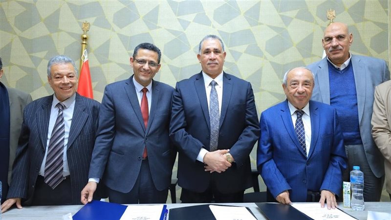 ممثلي النقابات المهنية
