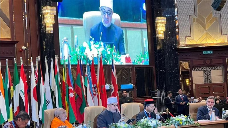 الدكتور نظير عياد
