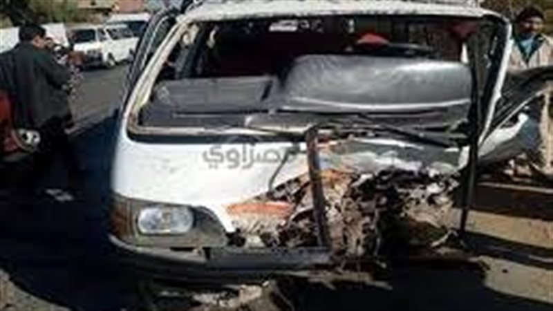 حادث تصادم بالطريق