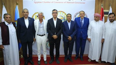 وزير التموين يفتتح سوق اليوم الواحد وأهلًا مدارس ومكتب السجل التجاري بمطروح