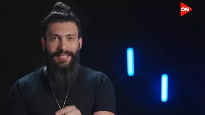 كريس المصري، فيتو