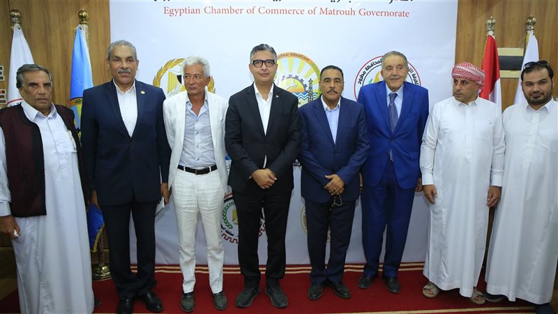 وزير التموين في جولة
