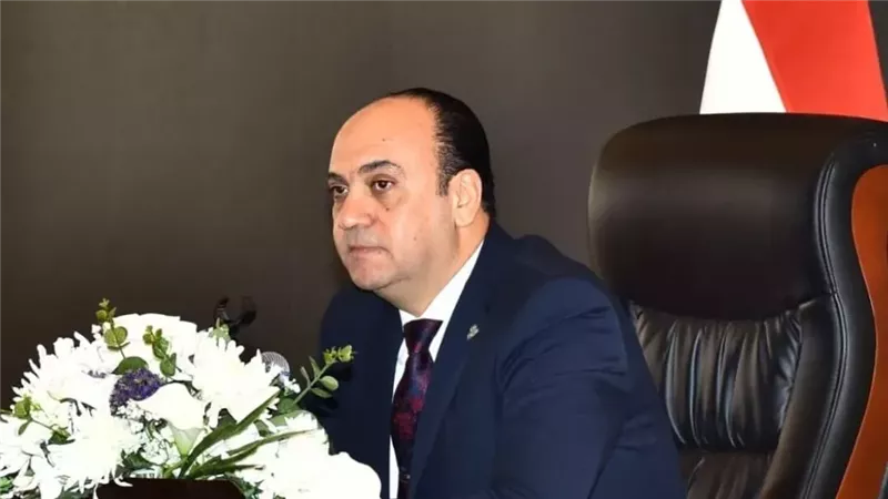 تكليف عمرو حسني بأعمال