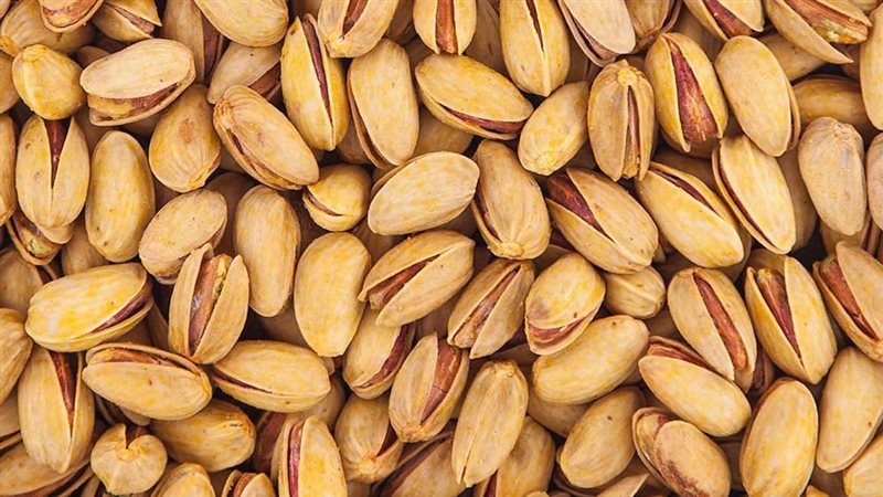 الفستق، فيتو