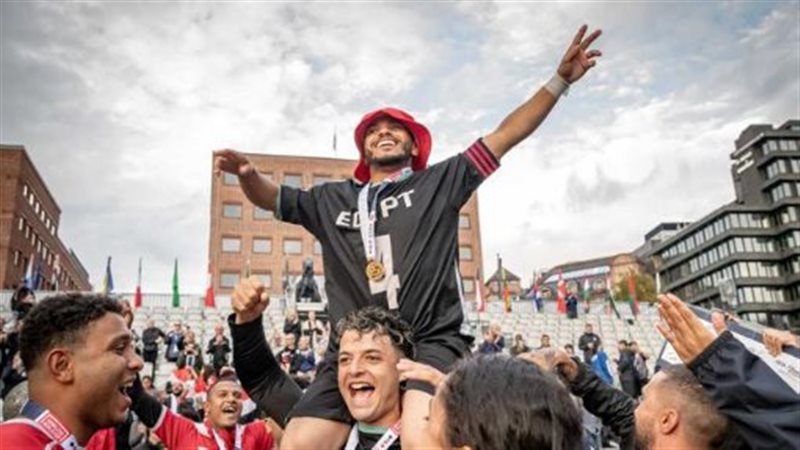 مصطفى شيكا، فيتو