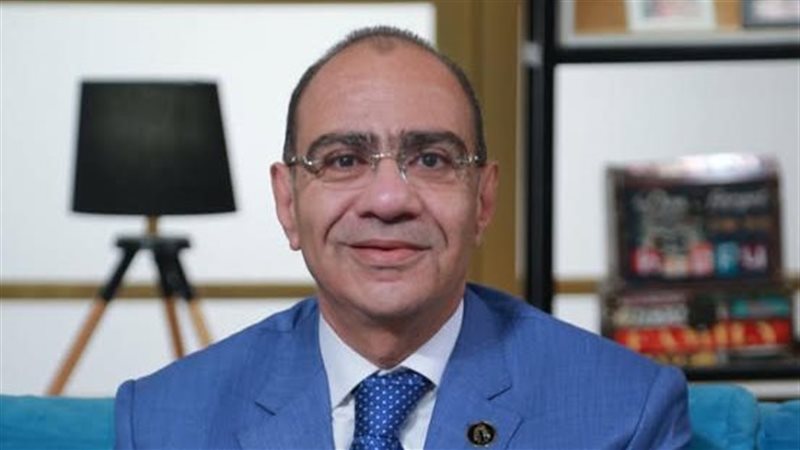 د. حسام حسني