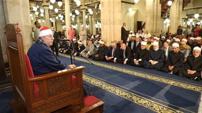 محافظ القاهرة يشهد احتفالية المولد النبوى الشريف بالجامع الأزهر