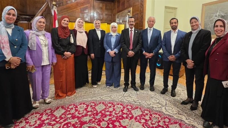 جامعة عين شمس، فيتو